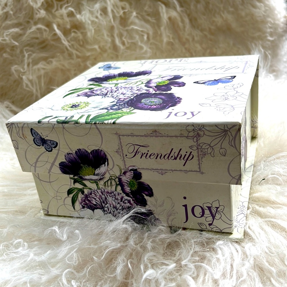 Abbington Park Decorative Storage Box